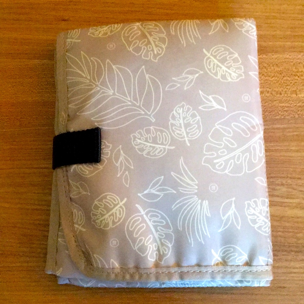 TwelveLittle Changing Pad